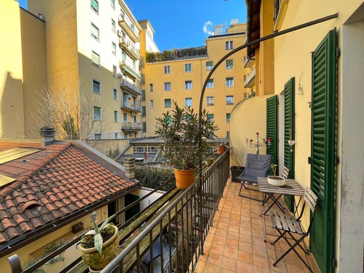 Apartamento Loft Del Pratello Bolonia Exterior foto