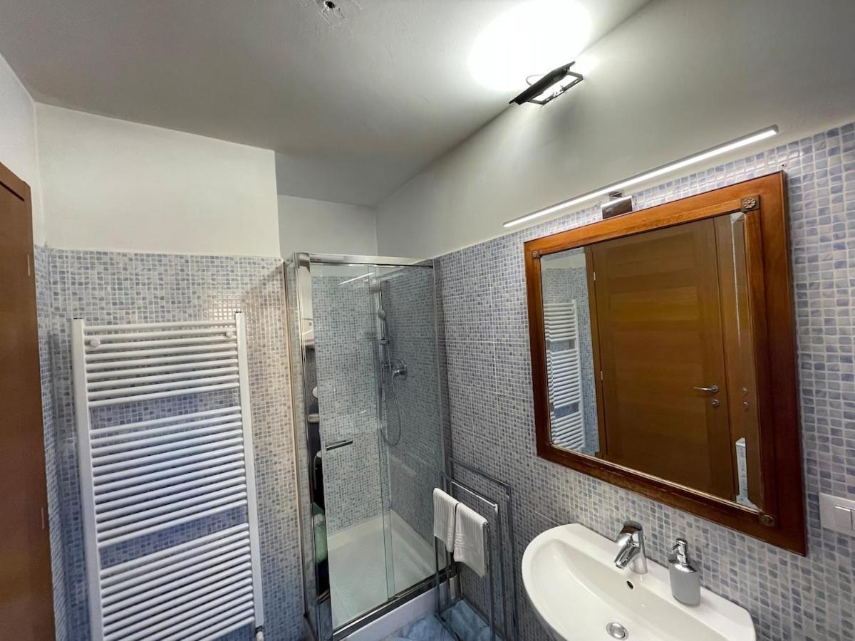 Apartamento Loft Del Pratello Bolonia Exterior foto